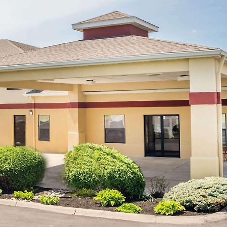 Hotel Super 8 By Wyndham Bellefontaine Exterior foto